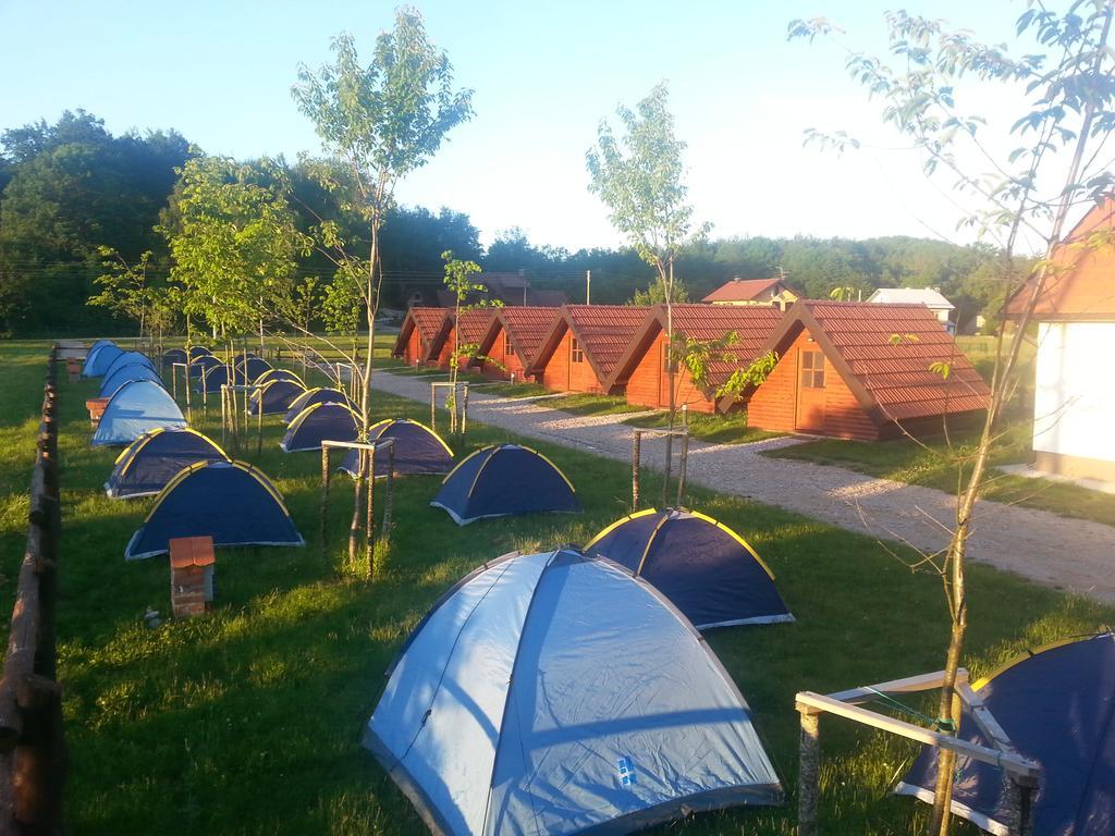 Bungalows Rizvan City Brusane Dış mekan fotoğraf